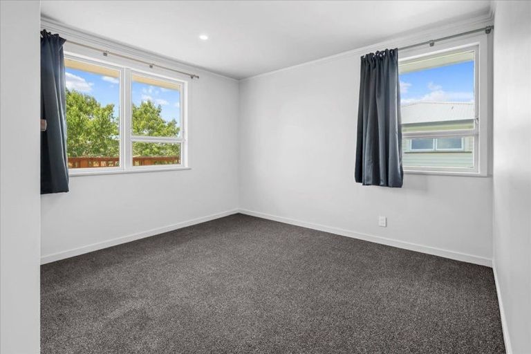 Photo of property in 10 Kawana Street, Piopio, 3912