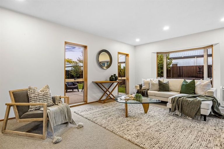 Photo of property in 152 Hawthornden Road, Avonhead, Christchurch, 8042