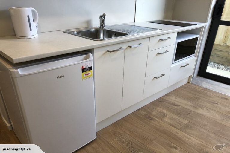 Photo of property in 15 Casheltown Way, Flat Bush, Auckland, 2019