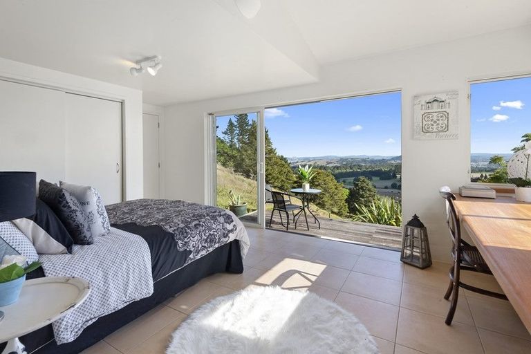 Photo of property in 34 Crane Road, Kauri, 0185
