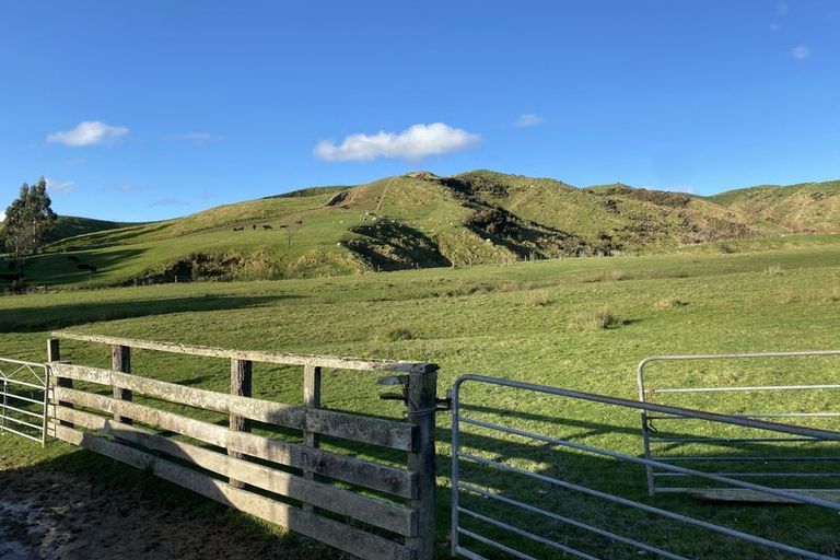 Photo of property in 130 Bowen Road, Eketahuna, 4994