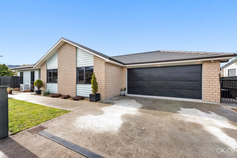 Photo of property in 102 Thackeray Street, Trentham, Upper Hutt, 5018