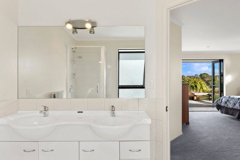 Photo of property in 651f Puketona Road, Haruru, 0204