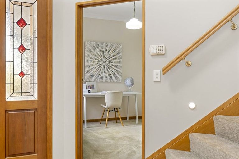 Photo of property in 65 Swayne Road, Cambridge, 3434