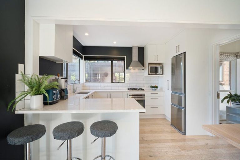 Photo of property in 5 Kiteroa Place, Cashmere, Christchurch, 8022
