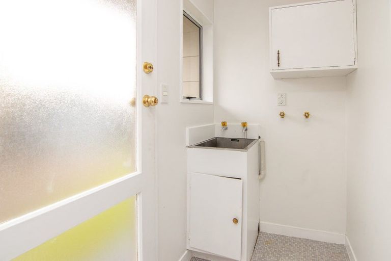 Photo of property in 1/20 Hilton Grove, Kelvin Grove, Palmerston North, 4414