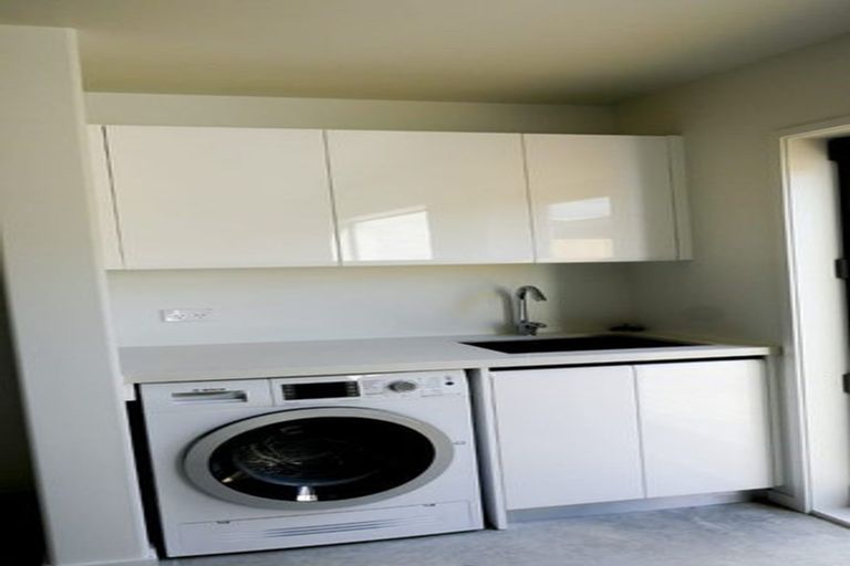 Photo of property in 24u4 Lyon Street, Frankton, Hamilton, 3204