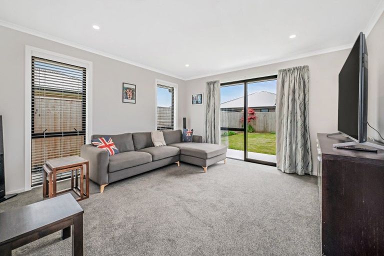 Photo of property in 19 Raptor Street, Rolleston, 7615