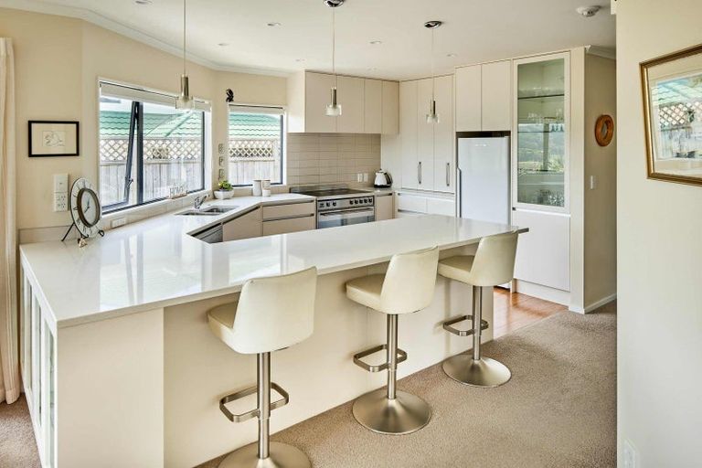 Photo of property in 11 The Masthead, Whitby, Porirua, 5024