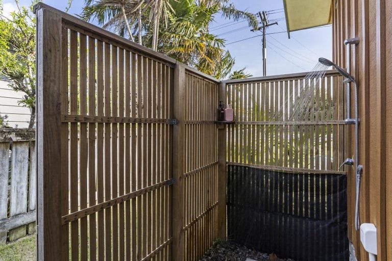 Photo of property in 112a Kiwi Road, Whangamata, 3620