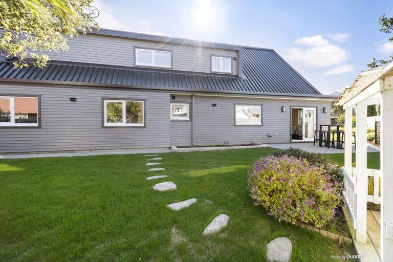 Photo of property in 1 Tamahine Street, Maupuia, Wellington, 6022