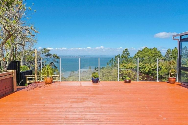 Photo of property in 768 South Titirangi Road, Titirangi, Auckland, 0604
