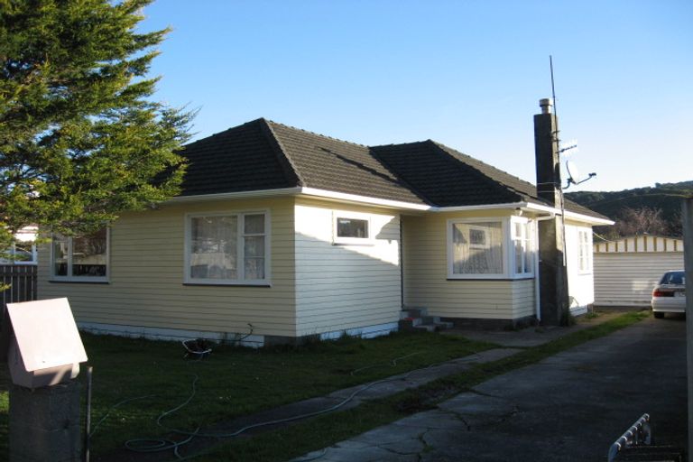 Photo of property in 10 Mckillop Street, Wainuiomata, Lower Hutt, 5014