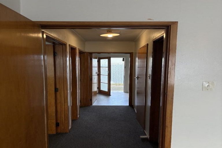 Photo of property in 2/402 Lyndon Road West, Hastings, 4122