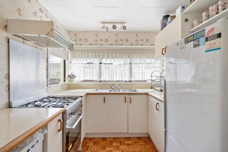 Photo of property in 2/77 Fitzroy Street, Papatoetoe, Auckland, 2104