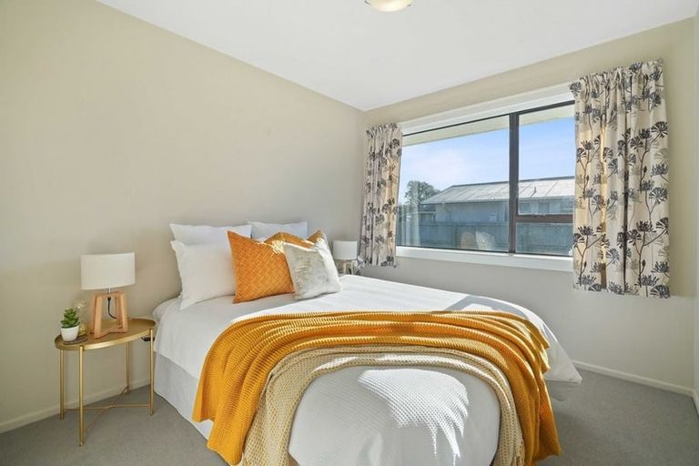 Photo of property in 22 Skerten Avenue, Hornby, Christchurch, 8042