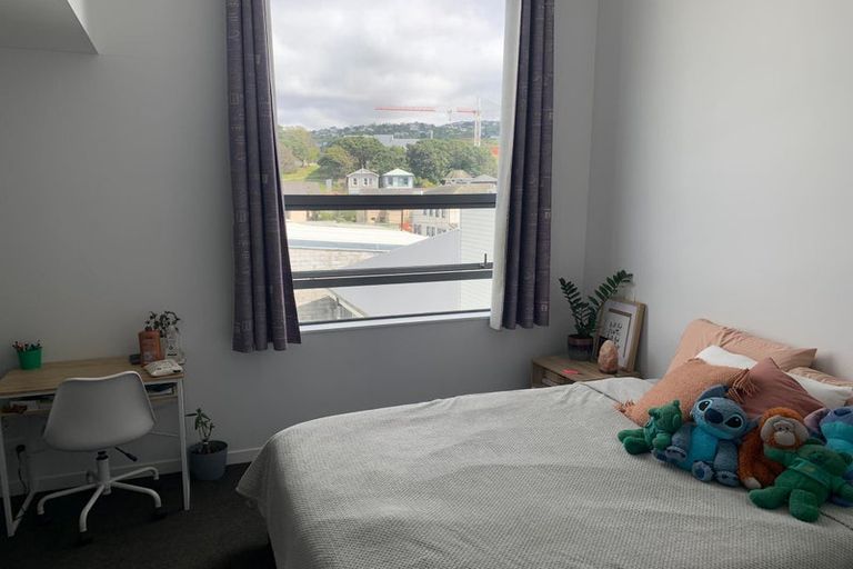 Photo of property in 5/24 Princess Terrace, Newtown, Wellington, 6021