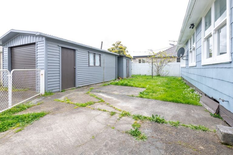 Photo of property in 313 Oxford Terrace, Avalon, Lower Hutt, 5011