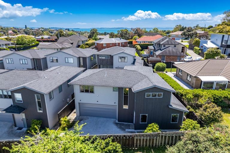 Photo of property in 6d O'halloran Road, Howick, Auckland, 2014