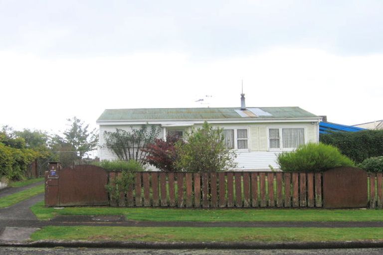 Photo of property in 2 Inveresk Place, Tokoroa, 3420