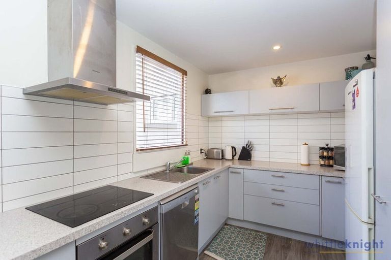 Photo of property in 3/16 Derby Street, St Albans, Christchurch, 8014