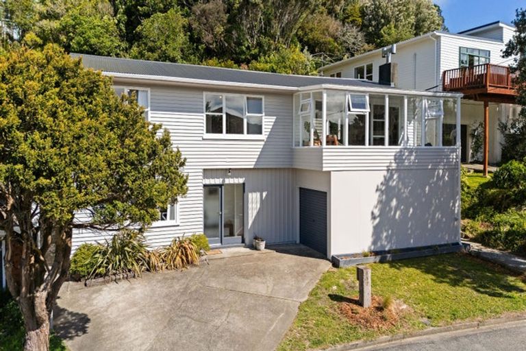 Photo of property in 157 Mairangi Road, Wilton, Wellington, 6012