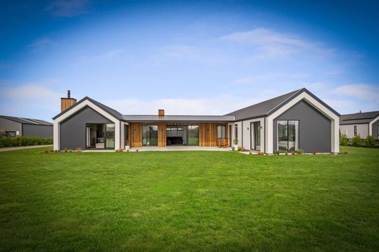 Photo of property in 97 Haymakers Crescent, Rolleston, 7614