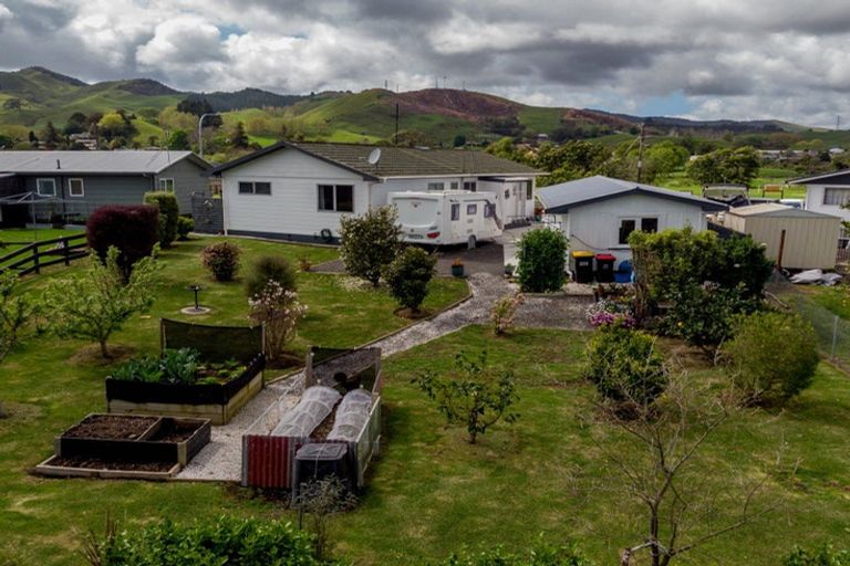 Photo of property in 10 Thames Road, Paeroa, 3600