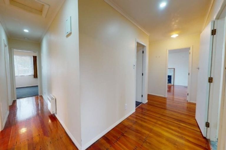 Photo of property in 33 John Street, Trentham, Upper Hutt, 5018