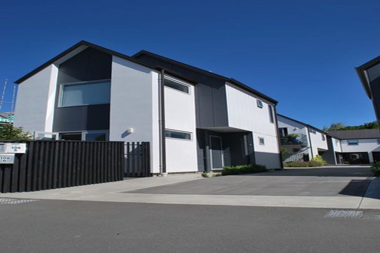 Photo of property in 4/108 Edgeware Road, St Albans, Christchurch, 8014