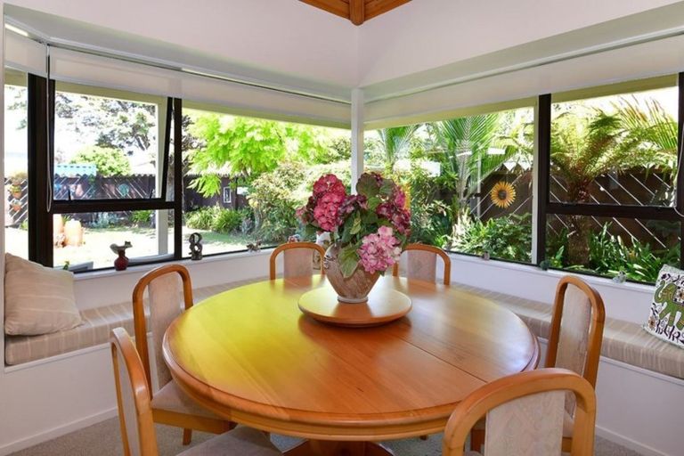Photo of property in 59 Maygrove Drive, Orewa, 0931