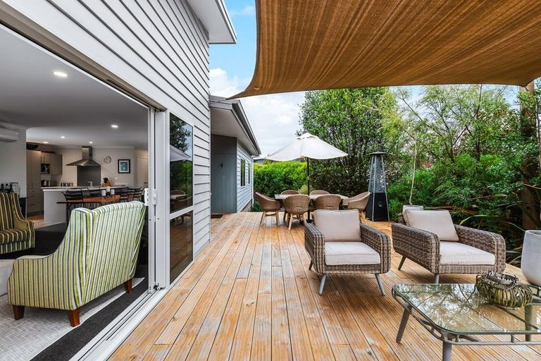 Photo of property in 4 John Norrie Place, Motuoapa, 3382