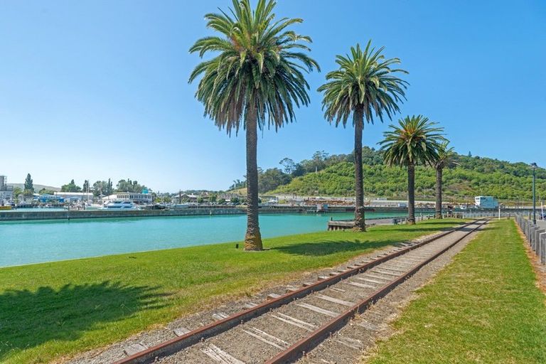 Photo of property in 11/24 Reads Quay, Gisborne, 4010