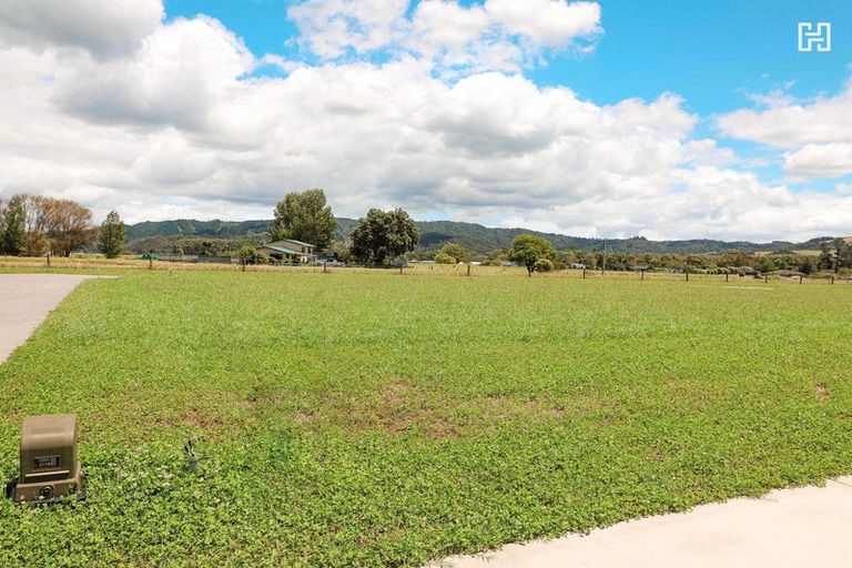 Photo of property in 171 Kupe Drive, Whitianga, 3510