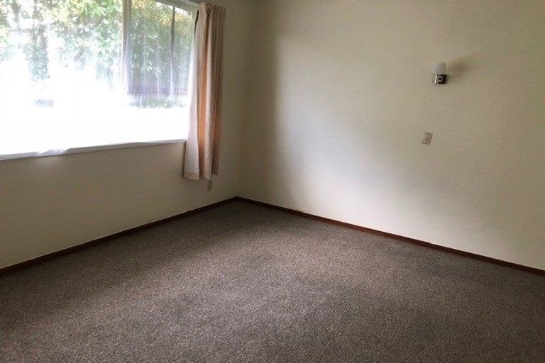 Photo of property in 83 Daffodil Street, Titirangi, Auckland, 0604