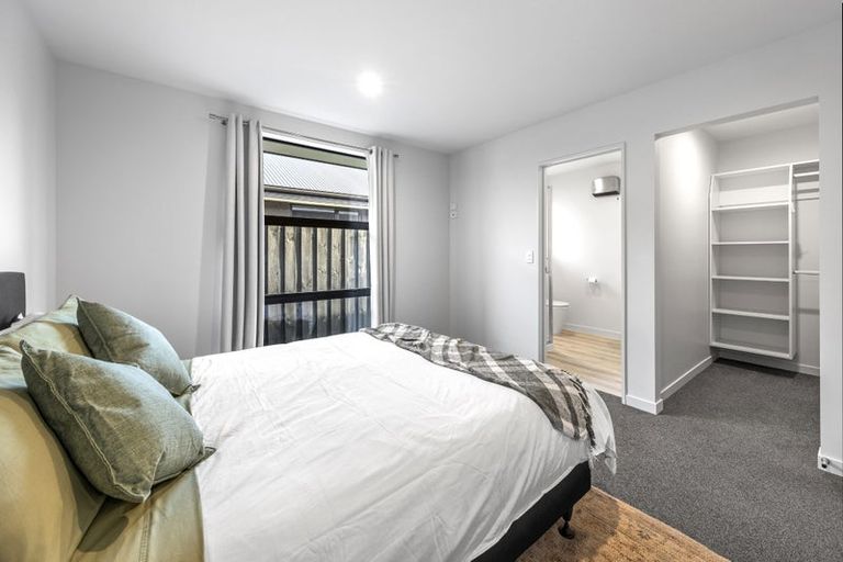 Photo of property in 43 Henshaw Street, Woodend, 7610