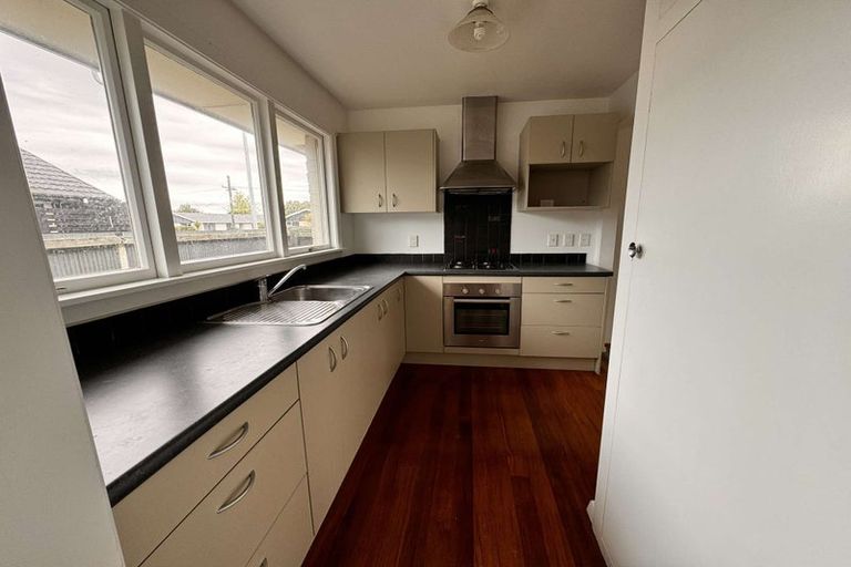 Photo of property in 461 Mairehau Road, Parklands, Christchurch, 8083