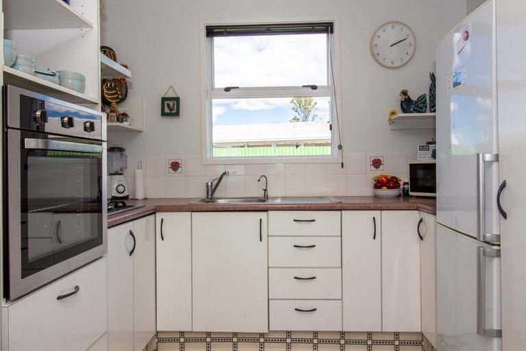 Photo of property in 48 Peel Street, Westport, 7825