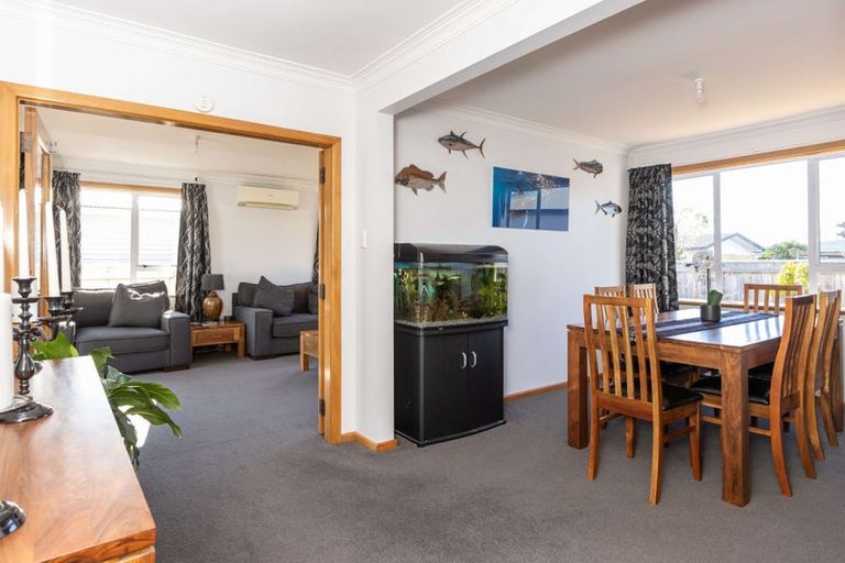 Photo of property in 28 King Street, Taradale, Napier, 4112