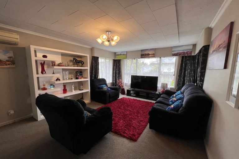 Photo of property in 63 Gregan Crescent, Burnside, Christchurch, 8053