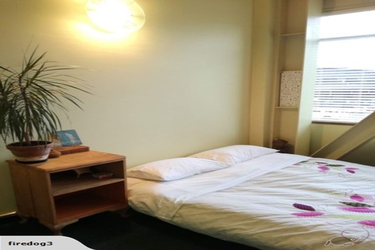 Photo of property in Qba Apartments, 2i/51 Webb Street, Mount Cook, Wellington, 6011