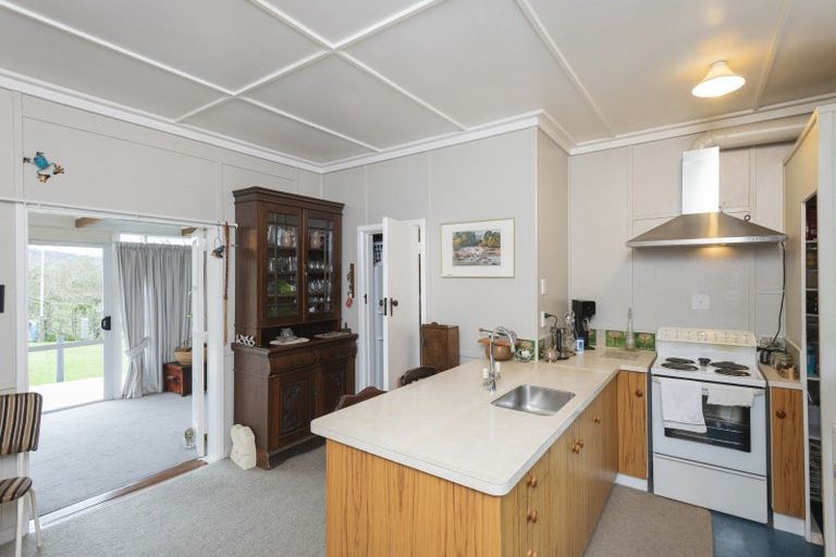 Photo of property in 2212 Matawai Road, Te Karaka, 4093