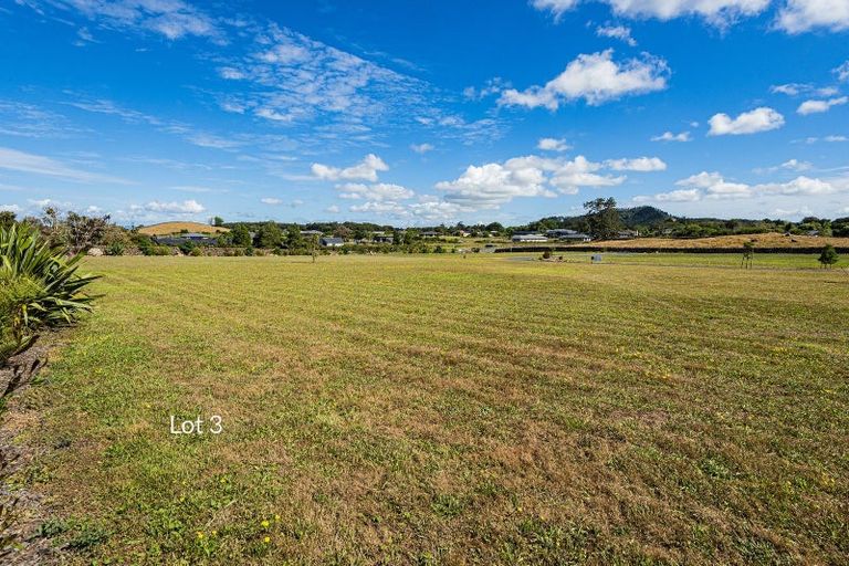 Photo of property in 6 Stonedale Way, Te Kamo, 0185