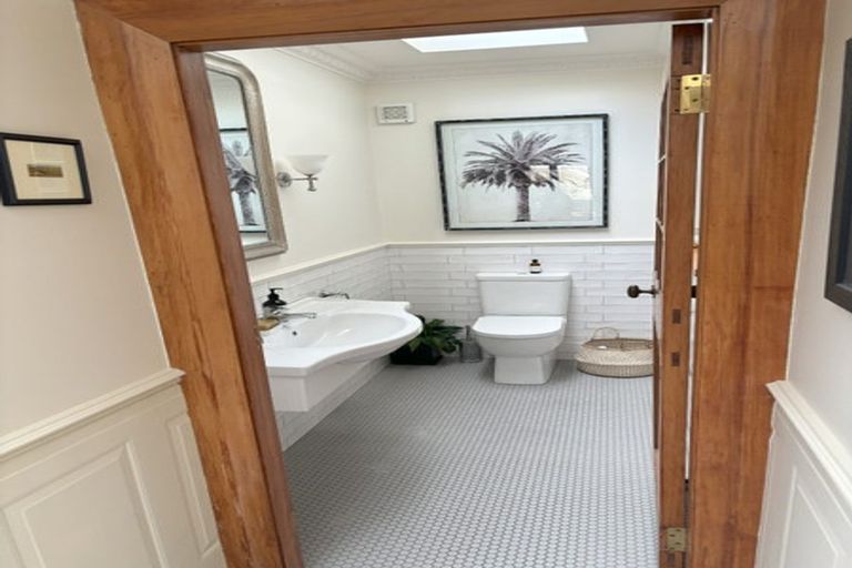 Photo of property in 37 Moxham Avenue, Hataitai, Wellington, 6021