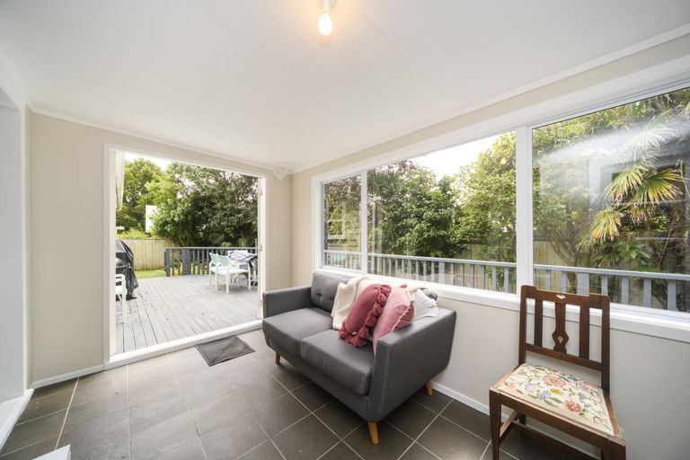 Photo of property in 39 Macarthur Street, Levin, 5510