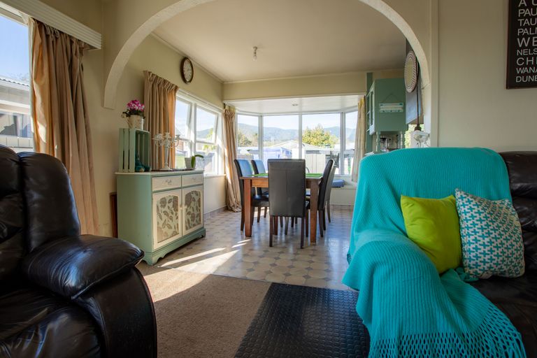 Photo of property in 291 Nayland Road, Stoke, Nelson, 7011