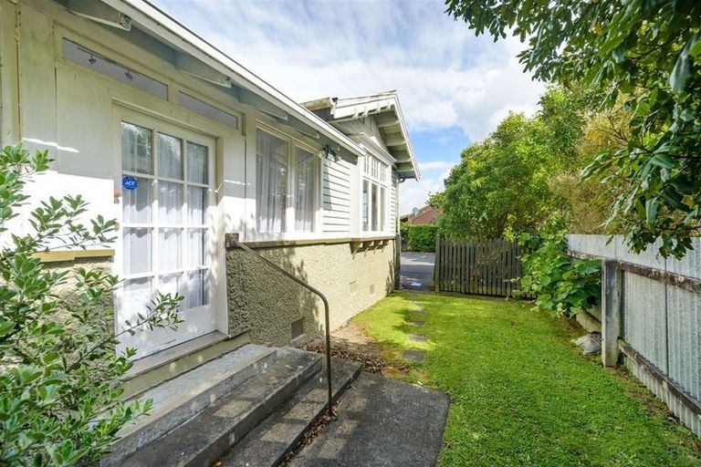 Photo of property in 155 Grey Street, Palmerston North, 4410