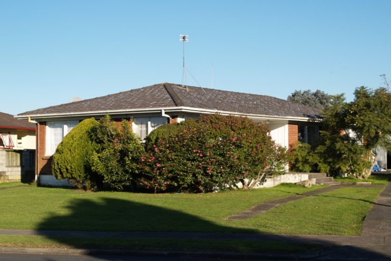 Photo of property in 63 Mckinstry Avenue, Mangere East, Auckland, 2024