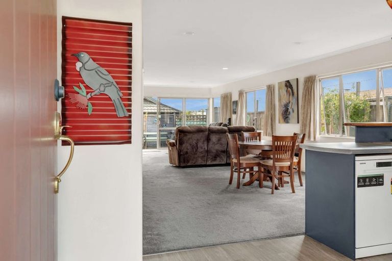 Photo of property in 285unit Vaughan Road, Owhata, Rotorua, 3010