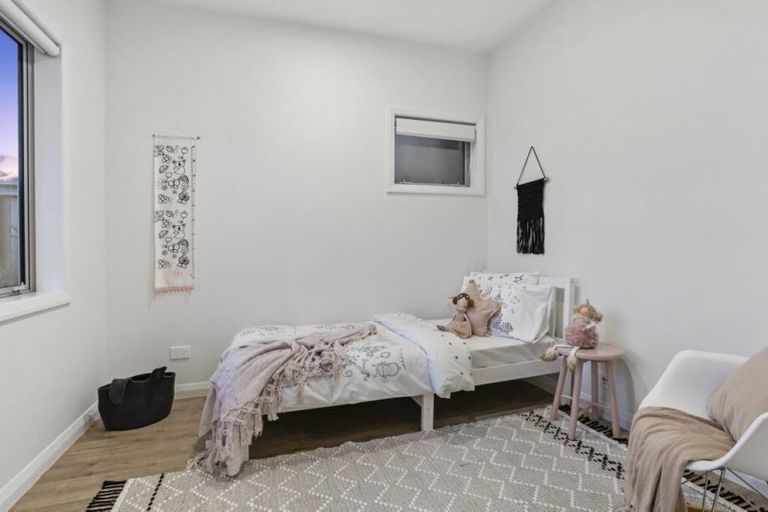 Photo of property in 8 Myland Drive, Hobsonville, Auckland, 0616